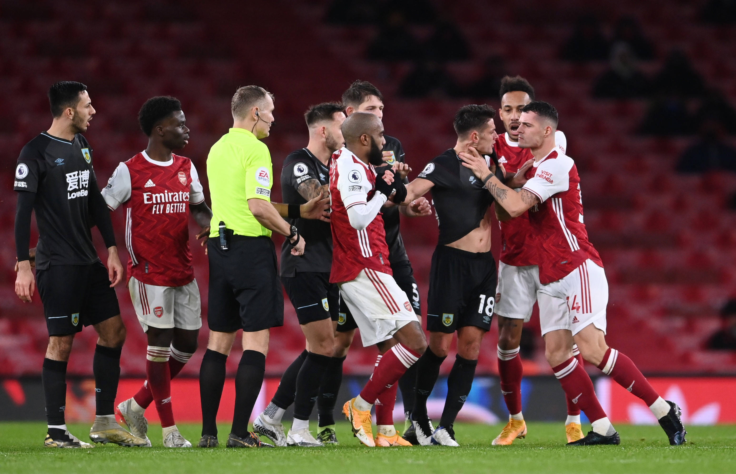 英格拉姆 英格拉姆